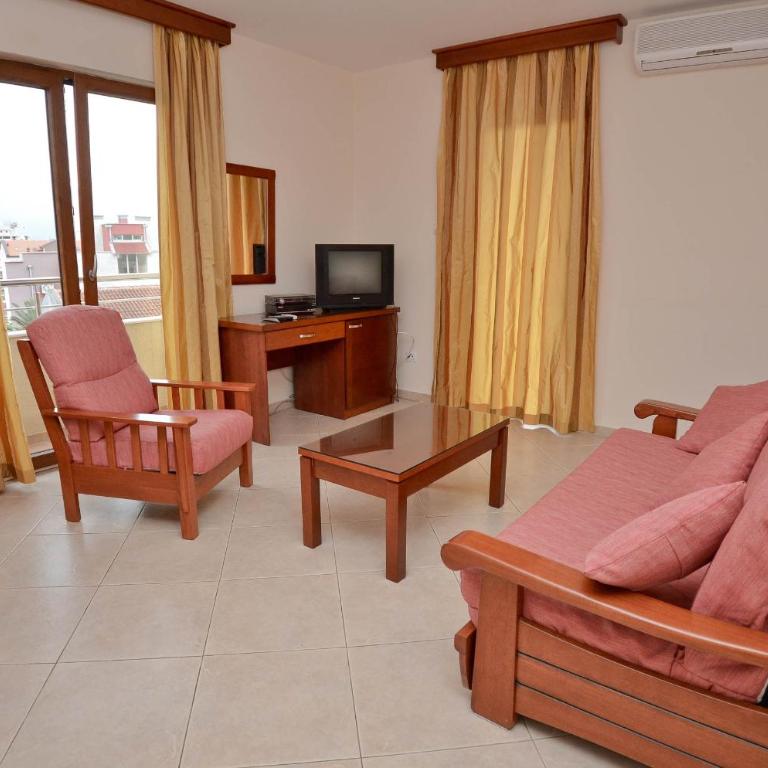 Apartmani Plima - Apartment mit 1 Schlafzimmer, Balkon und Meerblick - 12