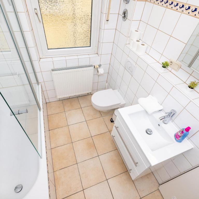 Central Apartments with private parking lot - Apartment 4 with 2 bedrooms and a terrace - 22