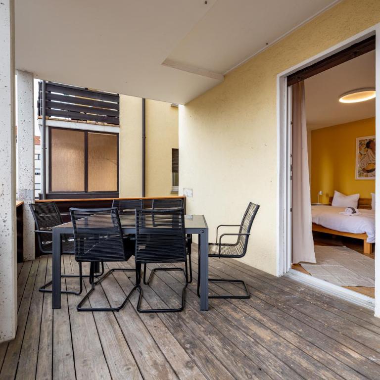 Central Apartments with private parking lot - Apartment 4 with 2 bedrooms and a terrace - 34