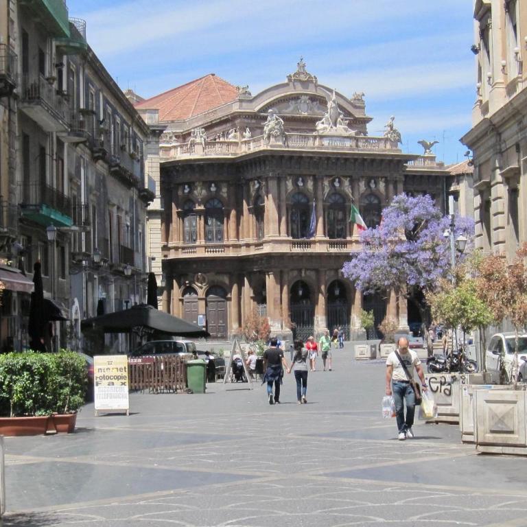 A due passi dal Duomo - Two-Bedroom Apartment - 44