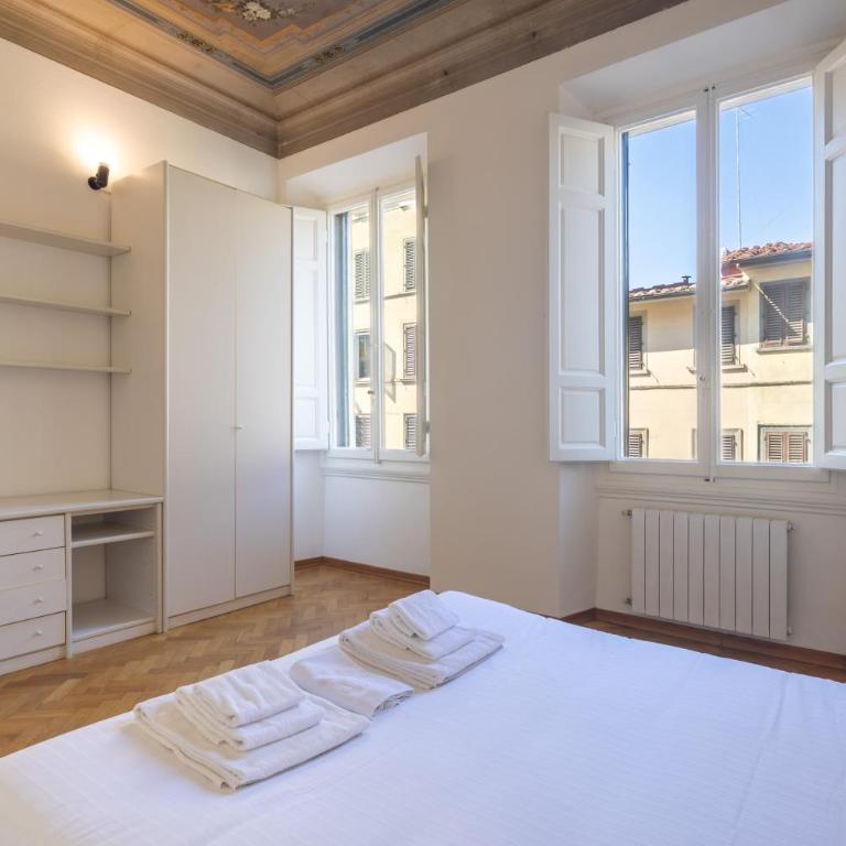 Florence Large Frescoed Apartment - Appartamento con 3 Camere da Letto - 3