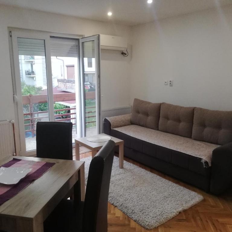 Apartmani Ana S - One-Bedroom Apartment - 1