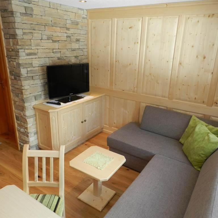 Ferienwohnung Salzgeber - Two-Bedroom Apartment - 3