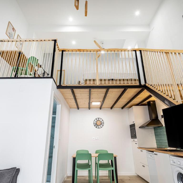 Marie Curie Flats, Lovely Duplex 3 - One-Bedroom Apartment - 3