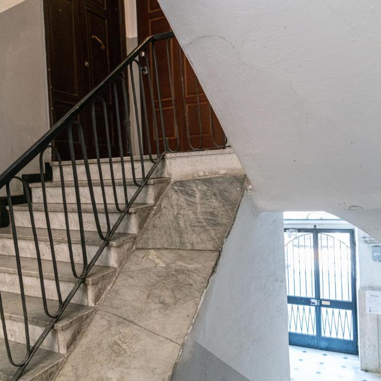 La Spezia Holidays 197 - Double Room with Balcony - 34