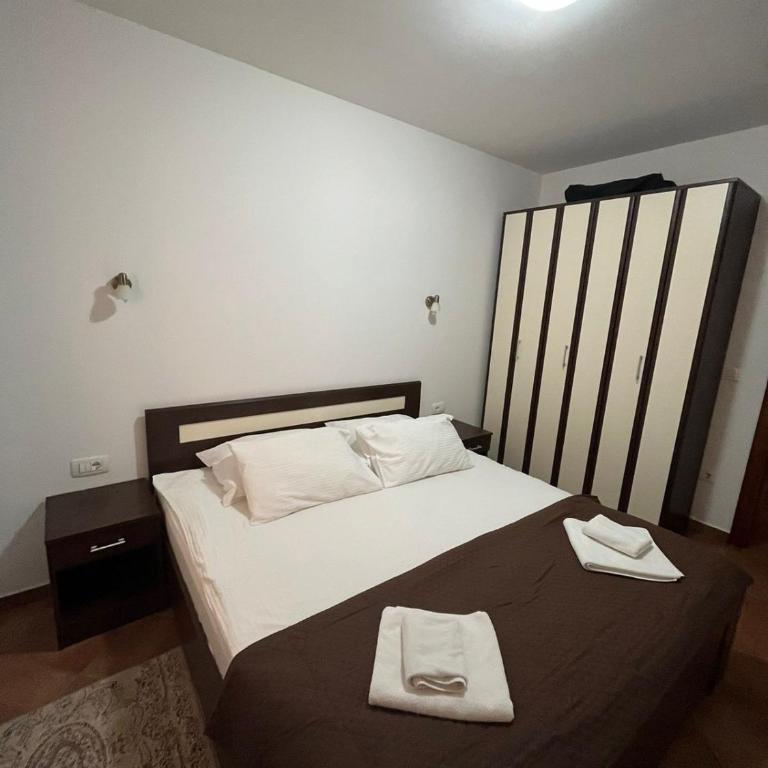 Apartments Palma - Comfort One-Bedroom Apartment with Sea View - 10