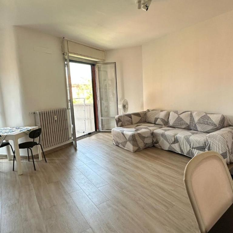 Bright Apartment Segneri M4 - Appartamento con 1 Camera da Letto - 1