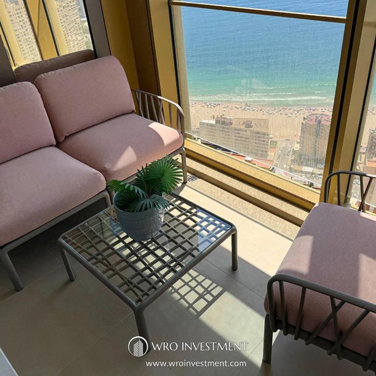 INTEMPO SKY RESORT in BENIDORM TOP PREMIUM 2 - Two-Bedroom Apartment - 6