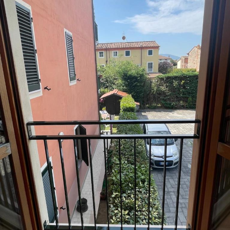 il sogno di erika apartment in lucca private parking - One-Bedroom Apartment - 9