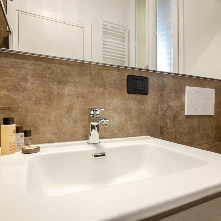 Indipendenza Lofts - Appartamento con 2 Camere da Letto - 3