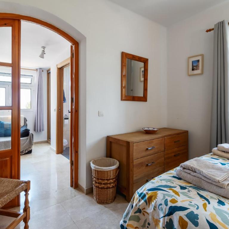 Las Palmas 21C Oasis Properties - Apartment with Sea View - 15