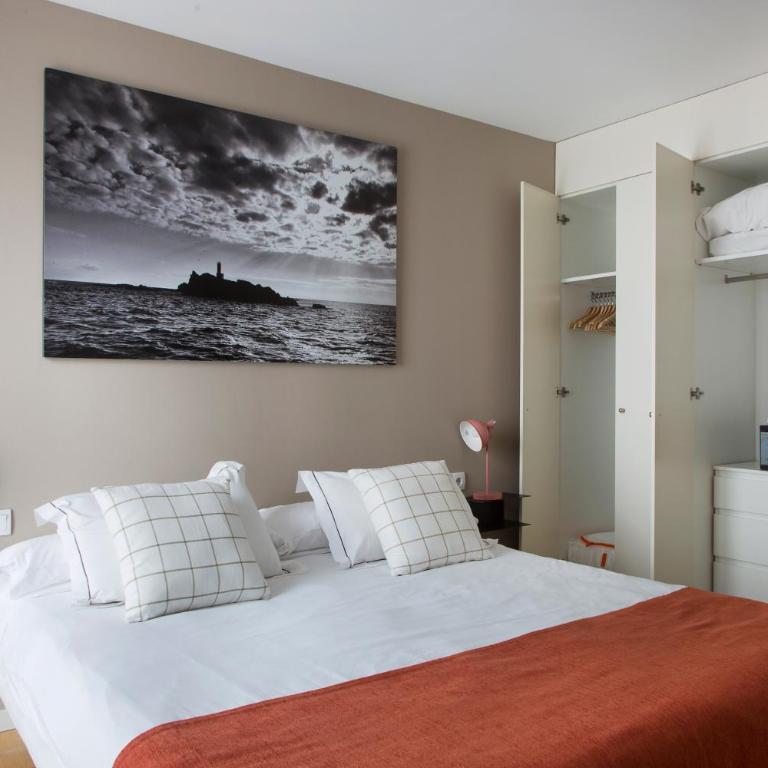 Durlet Beach Apartments - One-Bedroom Apartment - 1