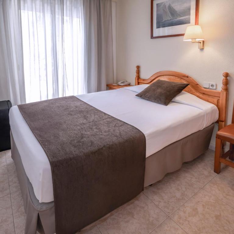 Hotel GHT Neptuno-Tossa & Venus SPA - Habitación Individual - 2