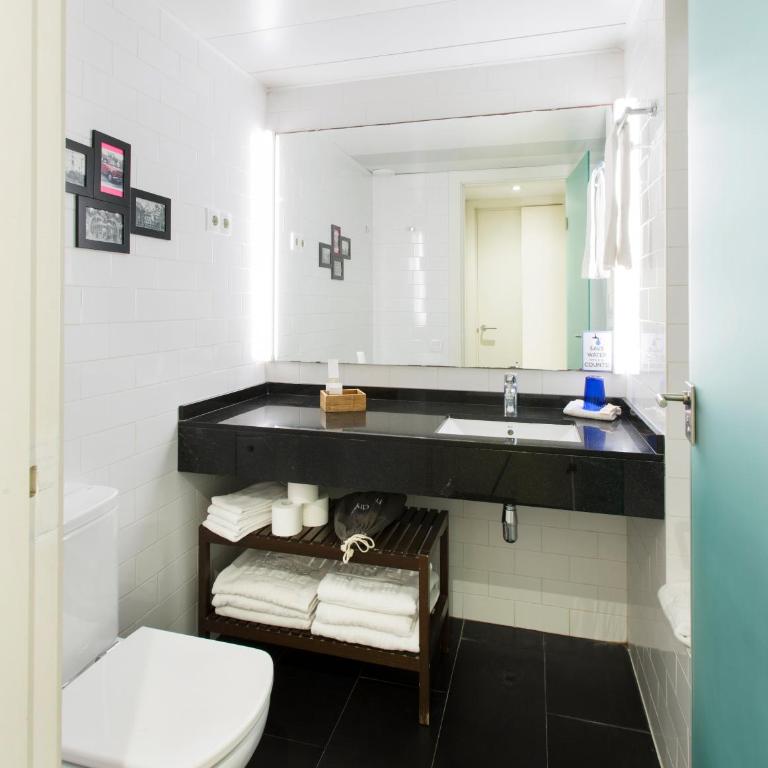Durlet Beach Apartments - One-Bedroom Apartment - 30