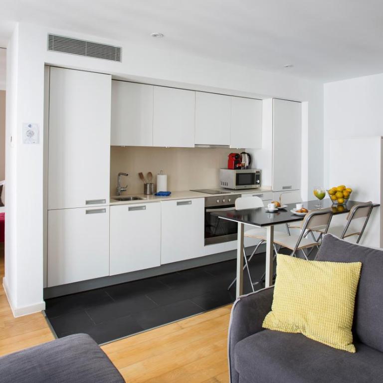 Durlet Beach Apartments - One-Bedroom Apartment - 36