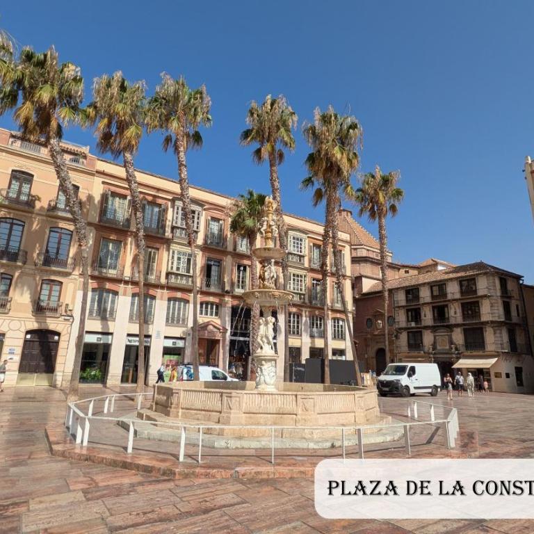 Alma de Málaga 2BR Stay with Art History & Comfort in the Heart of the City - Apartamento de 2 dormitorios - 26