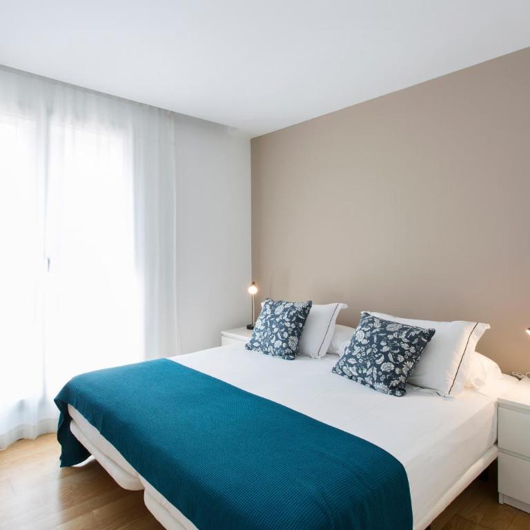 Durlet Beach Apartments - Three-Bedroom Apartment - 10