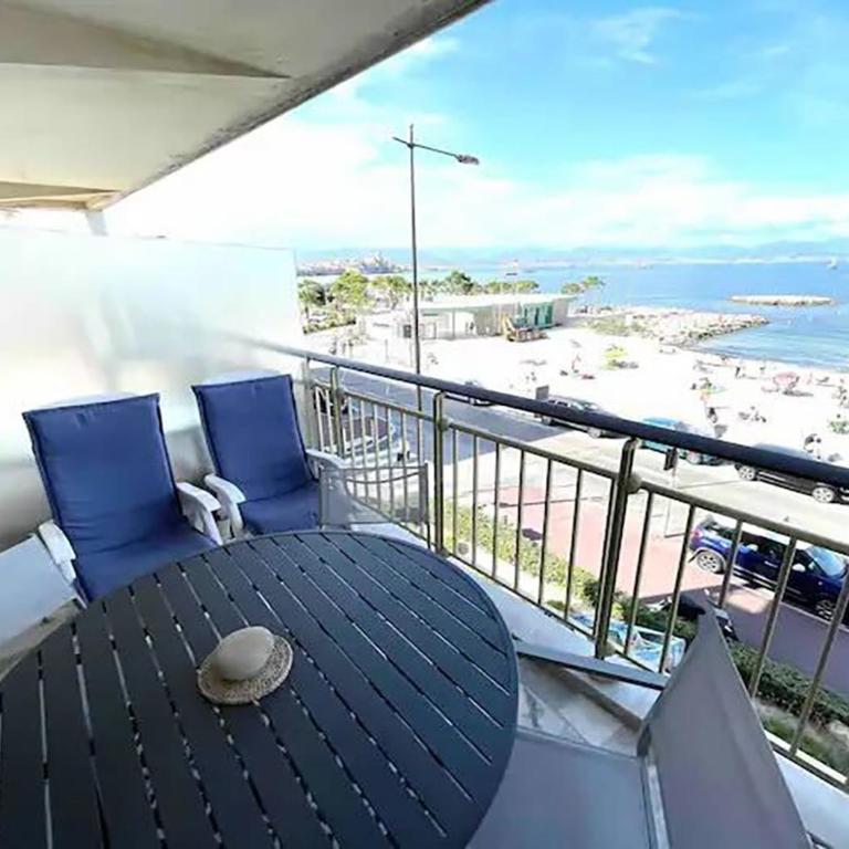 Cap d'Antibes Studio et terrasse face à la mer - Studio - Vue sur Mer - 2