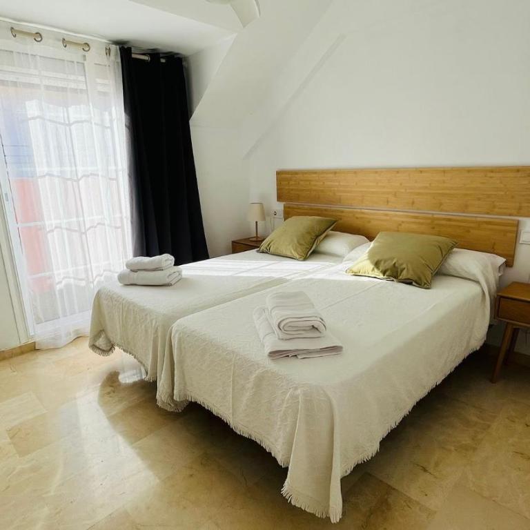 Apartamento acogedor en Fuengirola Centro a 300m de la playa - Apartamento de 2 dormitorios - 4
