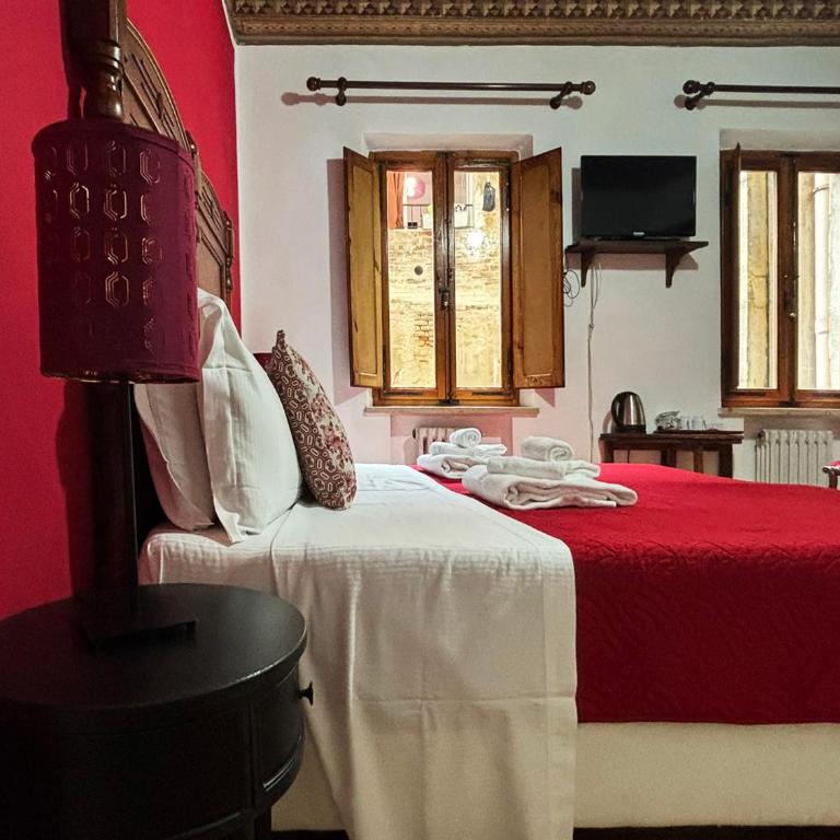 B&B La Fontanina - Camera Matrimoniale con Bagno Privato - 9