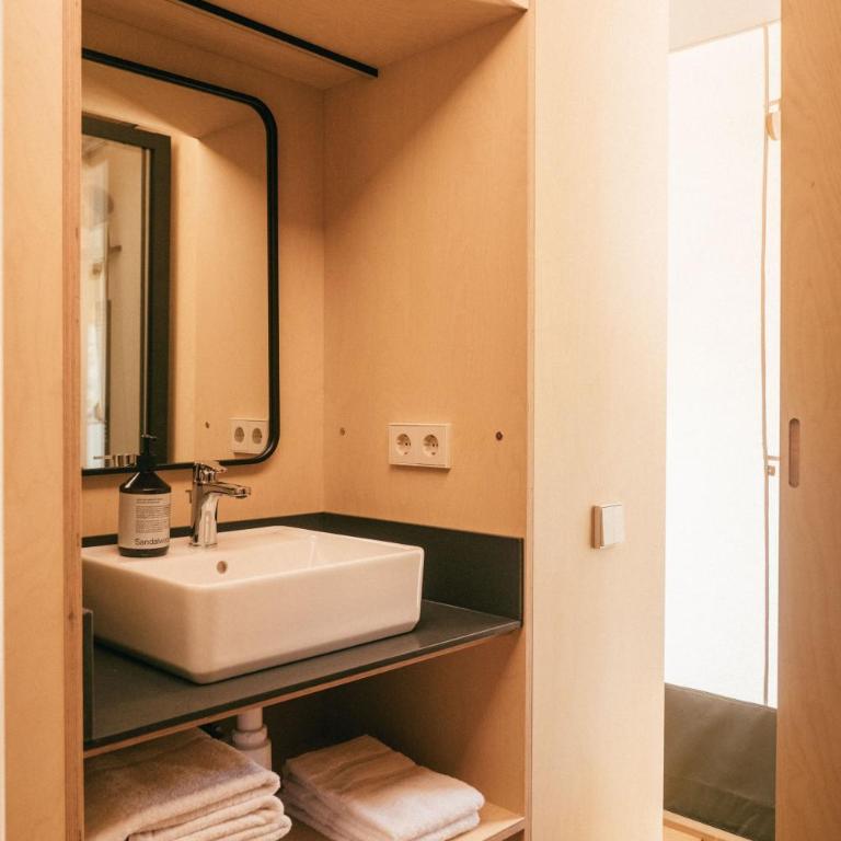 wecamp Cádiz - Habitación Familiar - 7