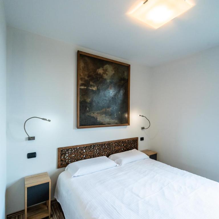 Aminta - Three-Bedroom Villa - 39