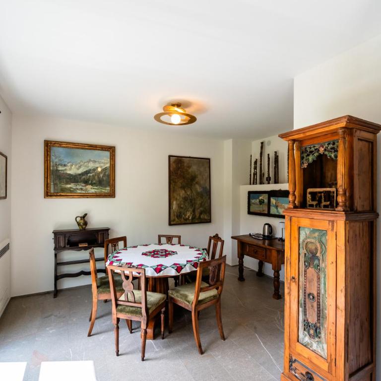 Aminta - Three-Bedroom Villa - 43