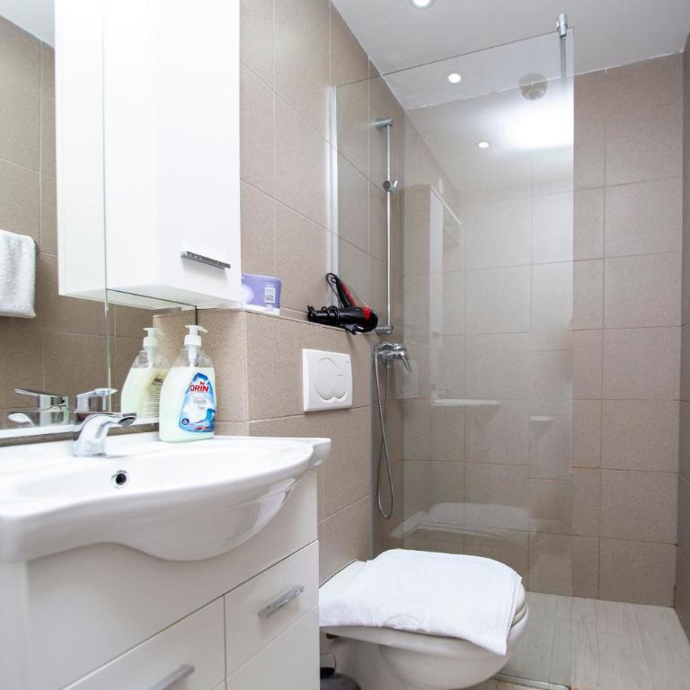 Rama Residence - Četvorokrevetna Soba - 4