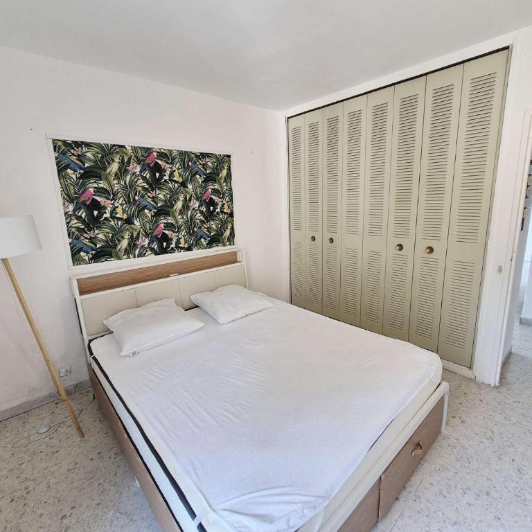 Piscine, Wi-Fi, climatisation, garage privatif, terrasse, plages et commerces à pied - Apartment mit Meerblick - 12