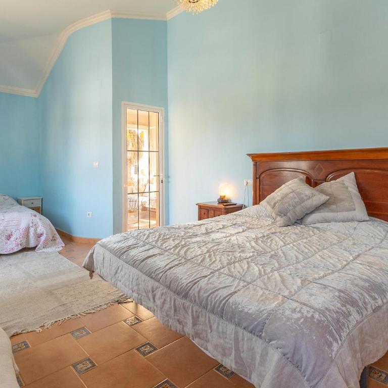 Amazing Home In Torrevieja - Casa de vacaciones de 5 dormitorios - 14
