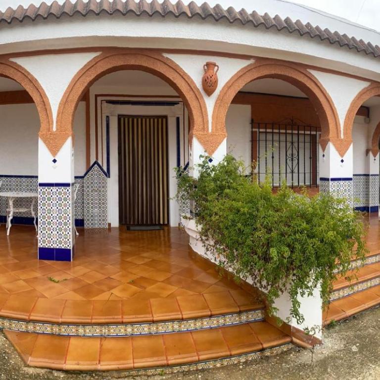TrassierraRooms - Casa a 10 min de Córdoba 3 habitaciones piscina compartida - Casa de 3 dormitorios - 1
