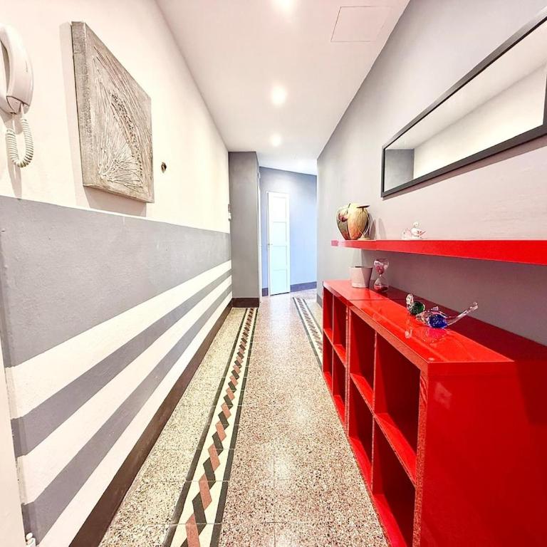 Free Parking 5 minutes from the station - Three-Bedroom Apartment - 2