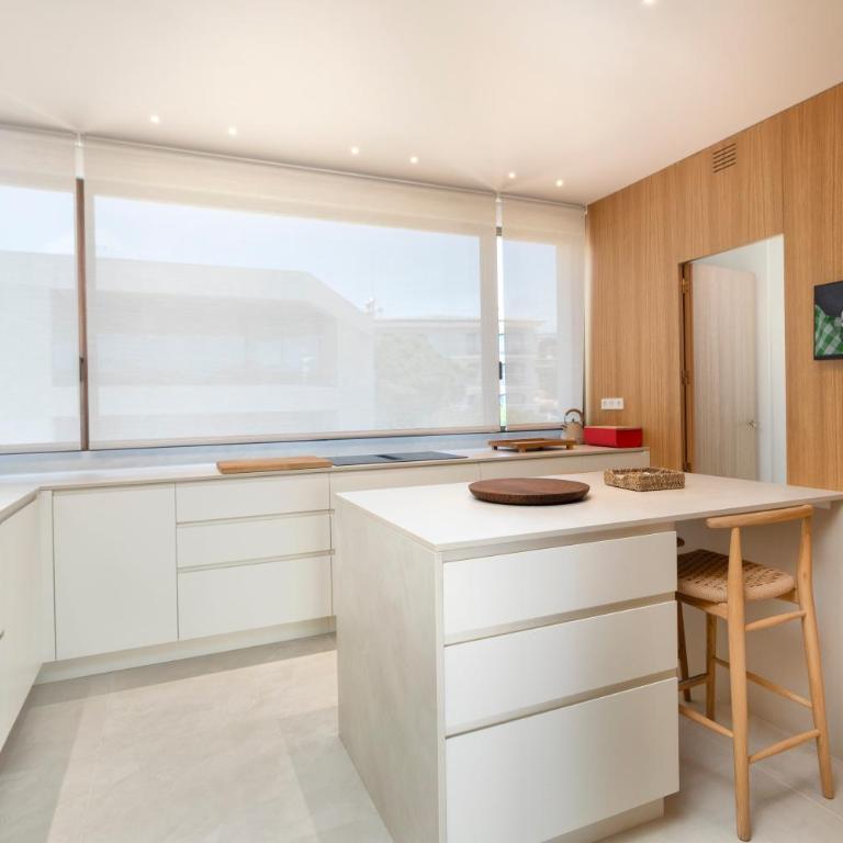Hostal Boutique Es Portalet - Apartamento de 2 dormitorios con terraza y vistas al mar - 10