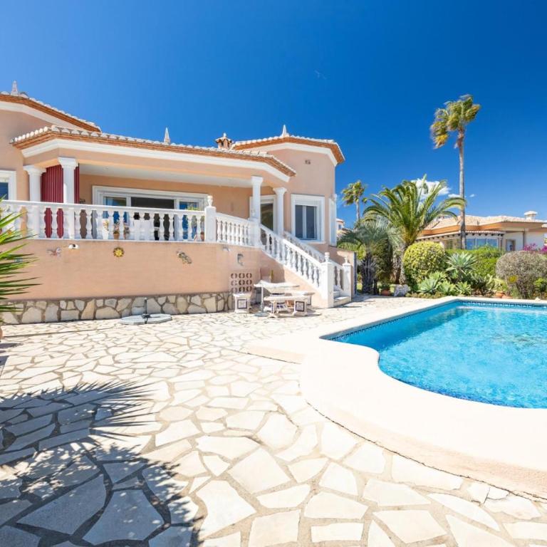 Villa mit Meerblick in Dénia - Villa de 3 dormitorios - 1