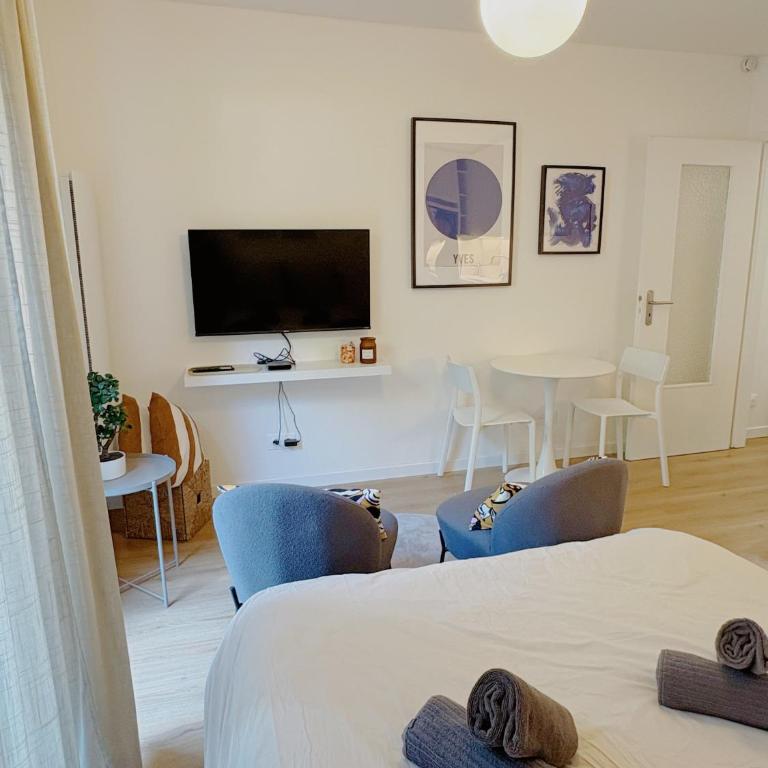 Le signature - Magnifique Studio tout confort au coeur de Strasbourg - Studio Apartment with King Bed - 3