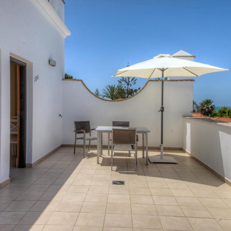 Apartamentos Piedramar - Apartamento de 2 dormitorios con terraza (4 adultos) - 2