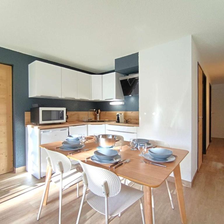Appartement T3 pour 6 personnes, balcon sud, parking, proche des pistes – Saint-Lary-Soulan - FR-1-457-146 - Apartment - 5