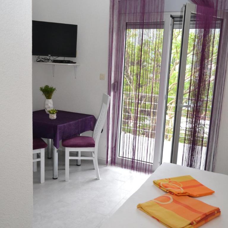 Apartments Parapid - Apartment mit Balkon - 4