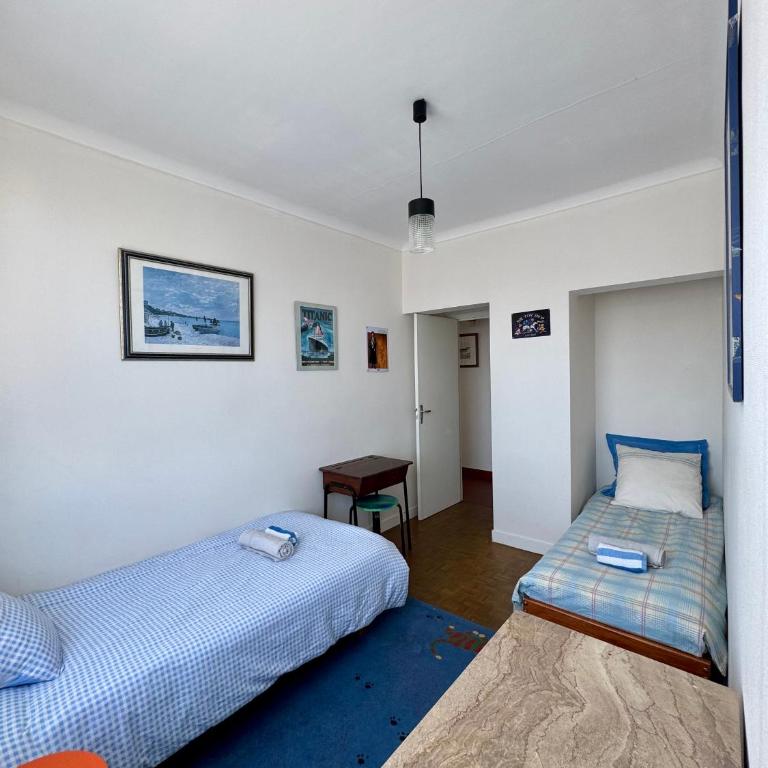 Spacieuse maison de 190 m2, jardin, la plage à 15min à pied - 6 personnes - Villa 3 Chambres - 17