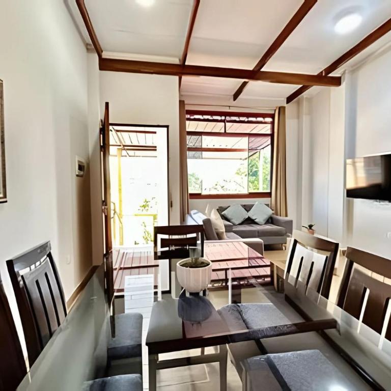 Vive a 5min centro 2HAB con A/C Y Terraza Privada - Apartment - 12
