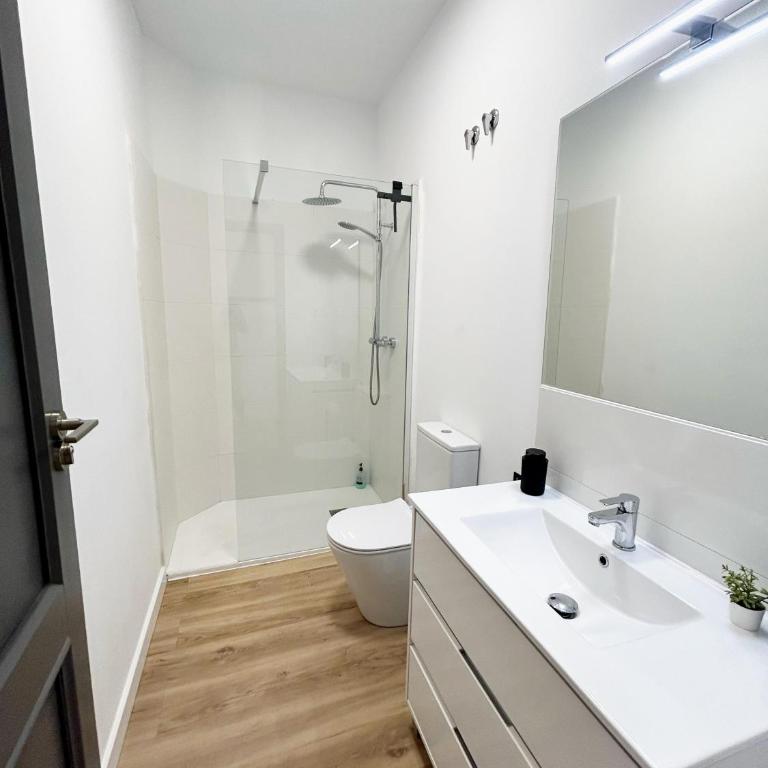 Catapiro - Confort Elegante y Exclusivo en el Corazón de la Ciudad - Apartamento Deluxe - 35