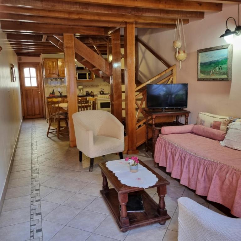 CABAÑA FRENTE al LAGO, unidades CON VISTA AL LAGO Y SIN vista al lago - Two-Bedroom Chalet - 14