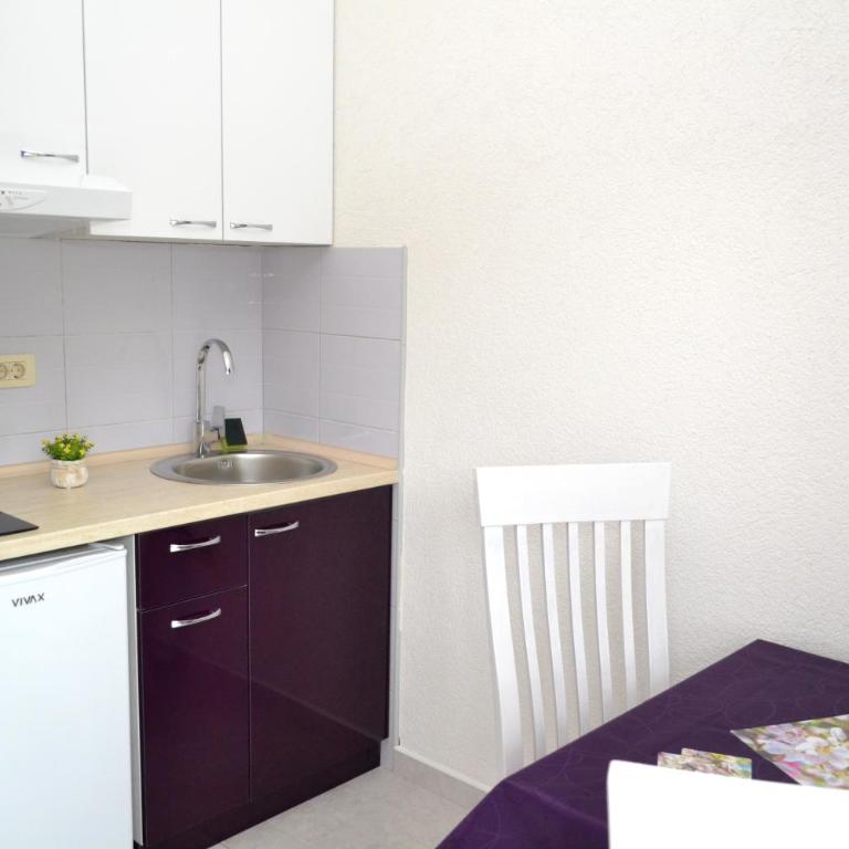 Apartments Parapid - Apartment mit Balkon - 1