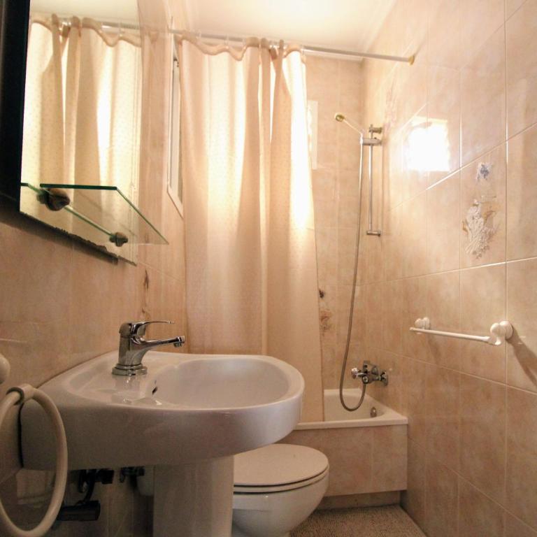 Three bedrooms in La Caleta - Apartamento de 3 dormitorios - 14