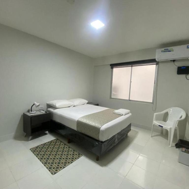 Hostal Center - Habitación Doble Superior - 4