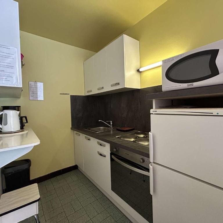 Confort à la montagne, studio spacieux 4 pers., centre Montgenèvre - FR-1-330D-99 - Appartement (4 Adultes) - 4