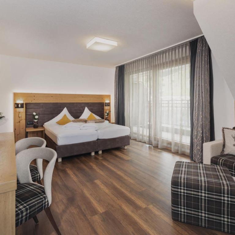 Hotel Ferienglück - Doppel- oder Zweibettzimmer - 2