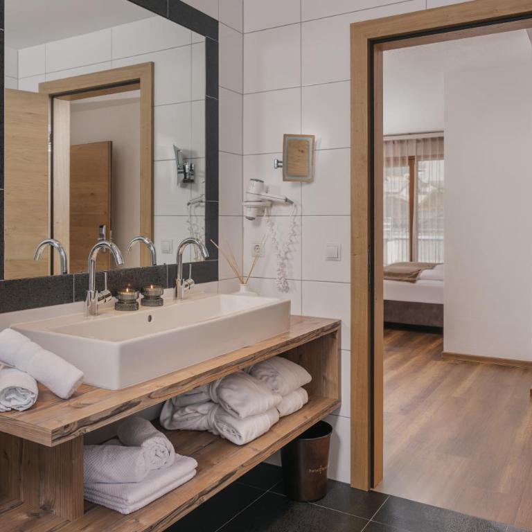 Hotel Ferienglück - Doppel- oder Zweibettzimmer - 4