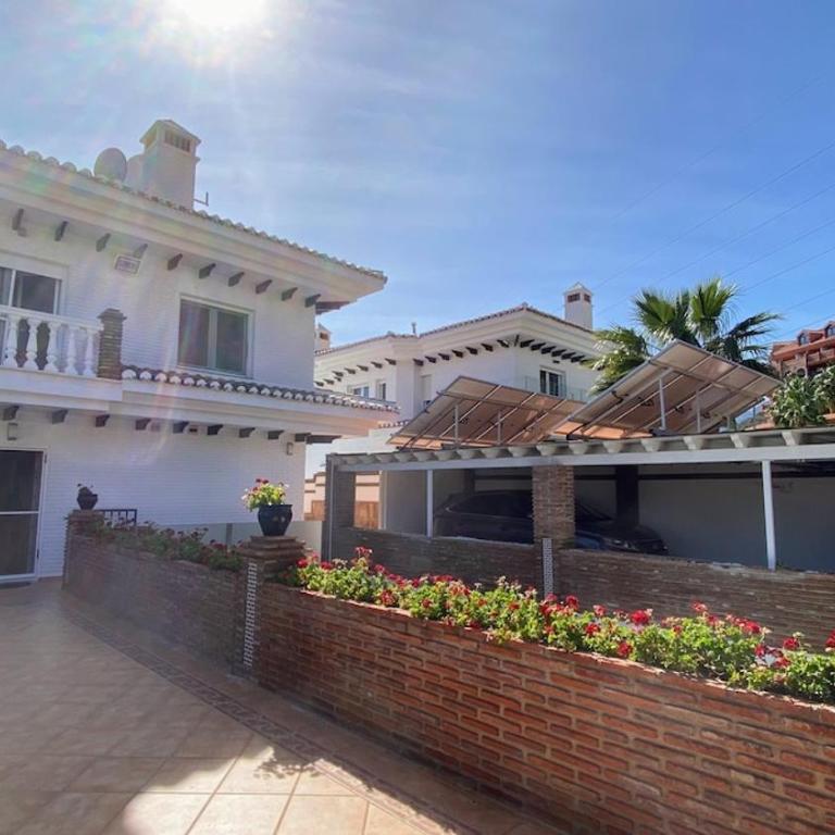 House with sea views and swimming pool - Villa - 11