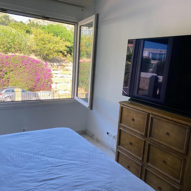 House with sea views and swimming pool - Villa - 24